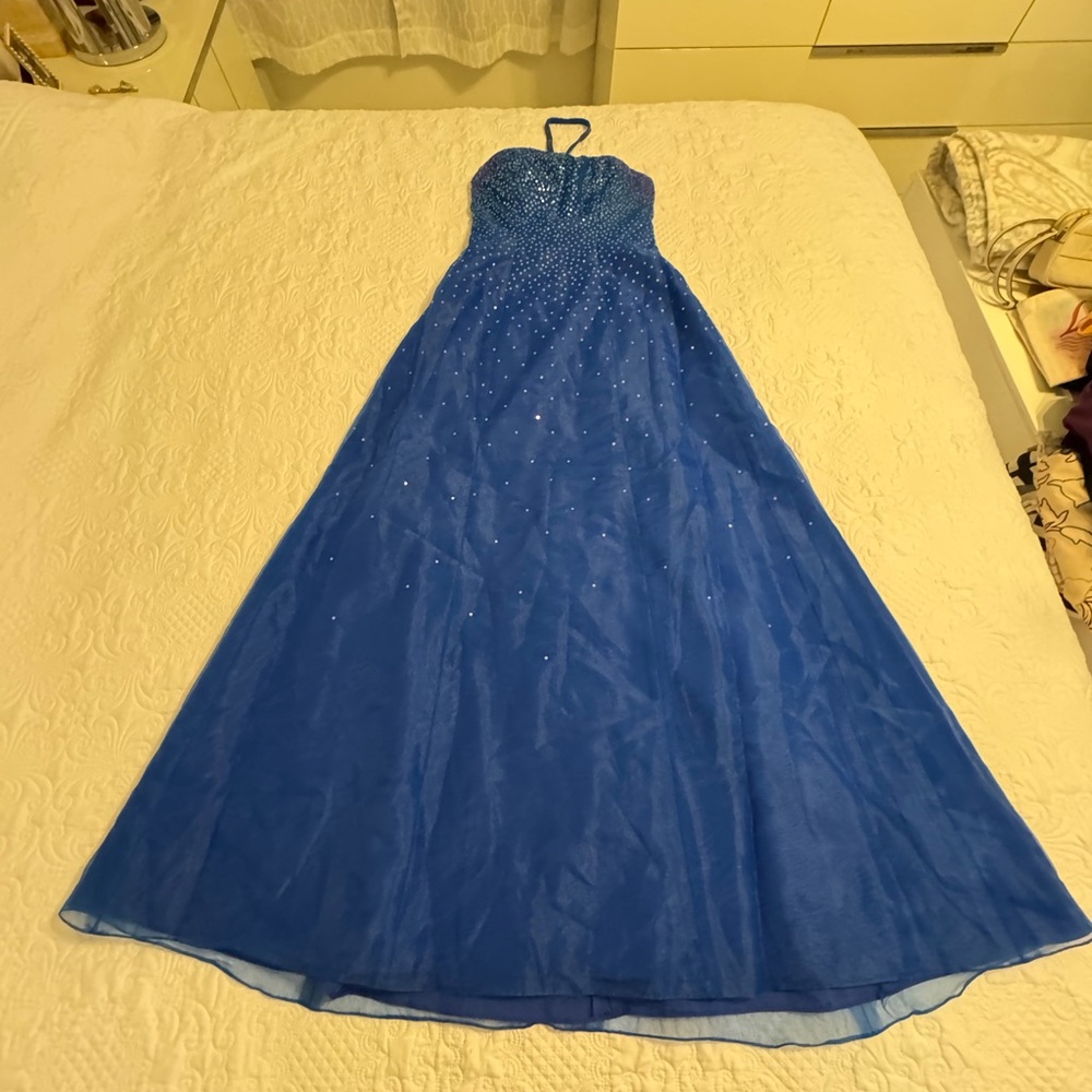Elegant Blue Halter Gown